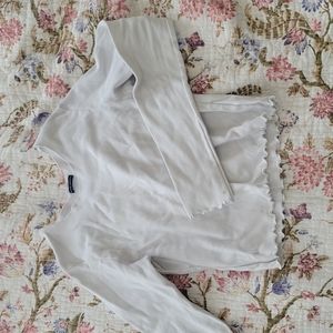 Lettuce trim brandy melville shirt